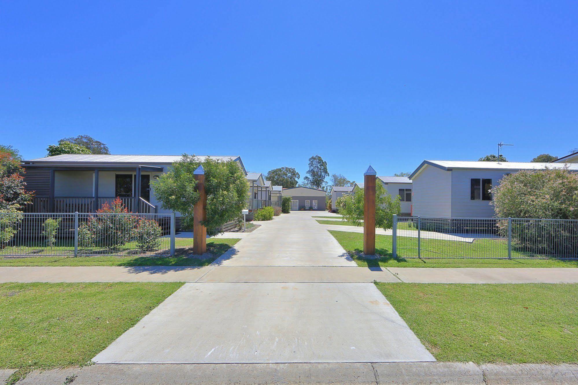 Dalby Tourist Park Hotel Exterior foto
